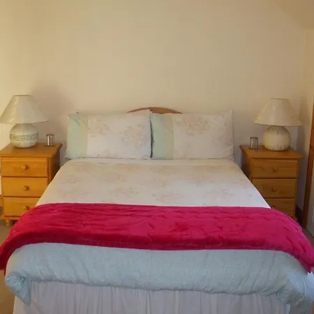 Bay Orchard 3*